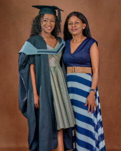 Photo of Lindelwa and her mother.